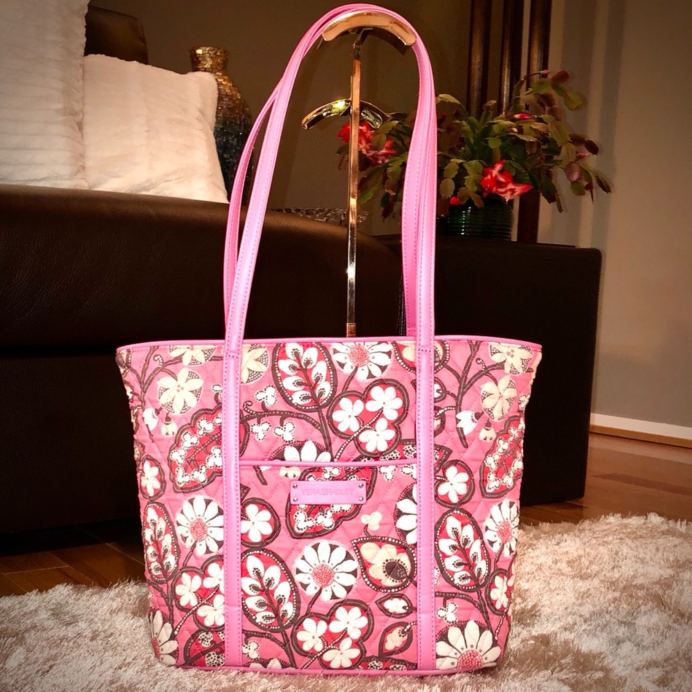Vera Tote